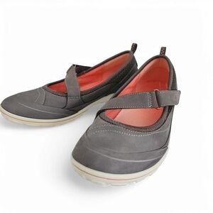ECCO Mary Jane Sport Flats - gray/pink - (36 EU = US 5-5.5)